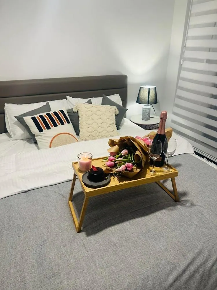 Apartment M Peraía