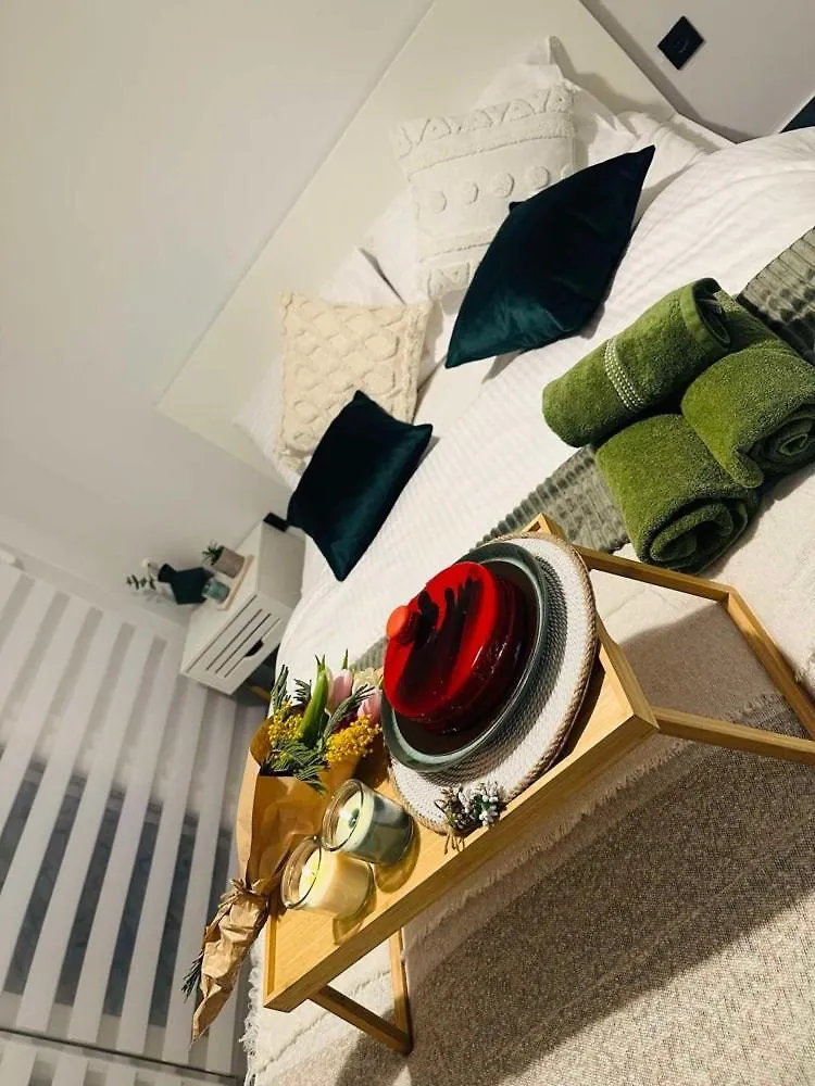 Apartment M Peraía